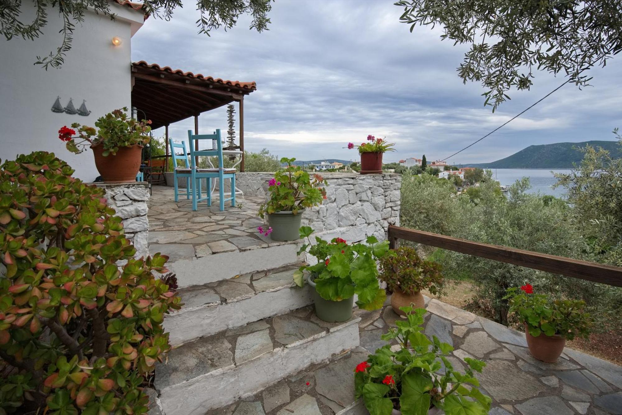 Limani Cottage Steni Vala Alonissos Exterior photo